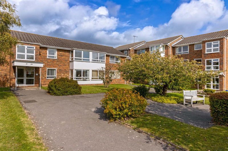 Hawthorn Gardens, Worthing