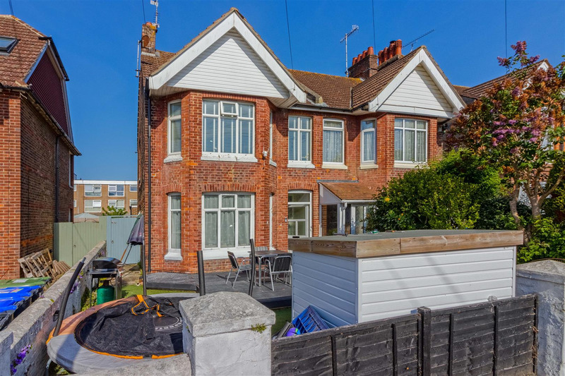 Valencia Road, Worthing