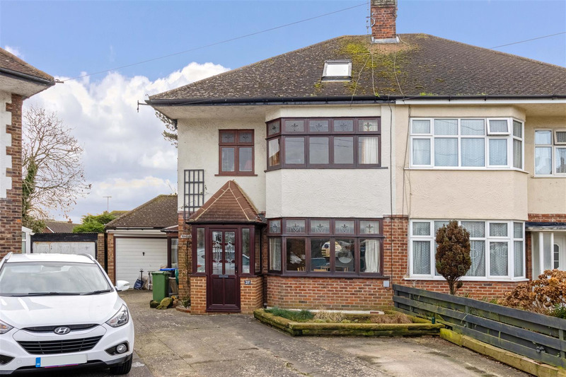Orchard Avenue, Worthing