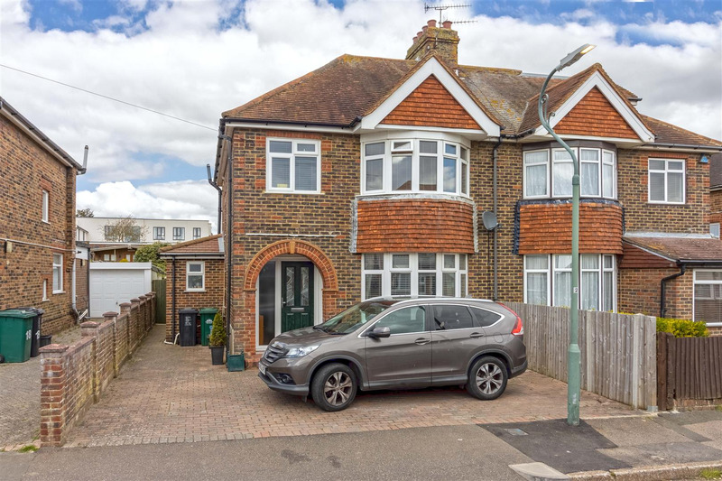 Mile Oak Gardens, Brighton