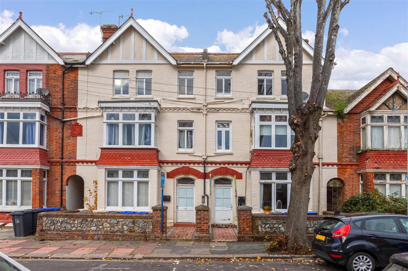 Warwick Gardens, Worthing