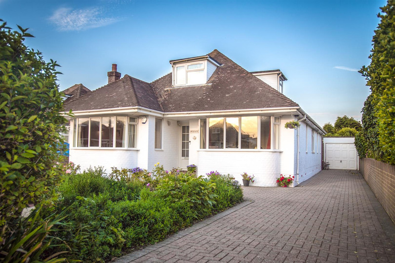 Beachside Close, Goring-By-Sea, Worthing