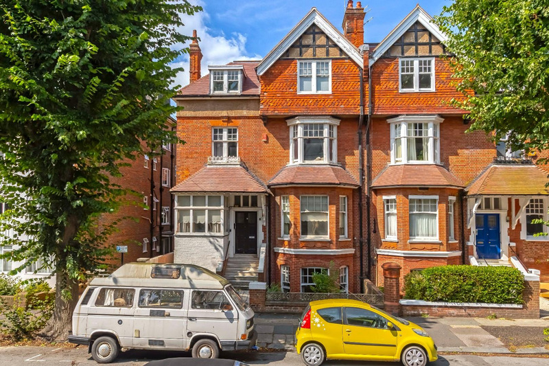 Fourth Avenue, Hove