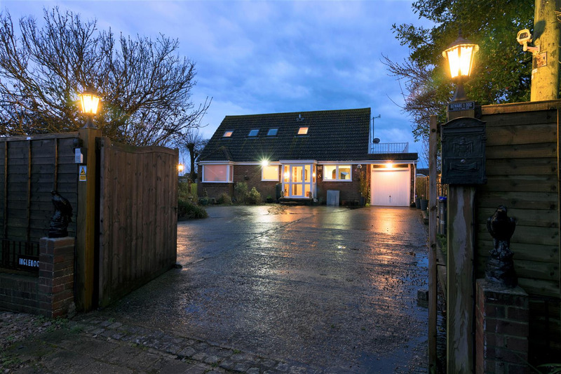 Old Salts Farm Road, Lancing