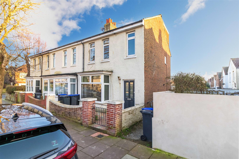 Bulkington Avenue, Worthing