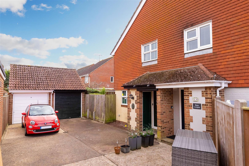 Laurel Close, Worthing