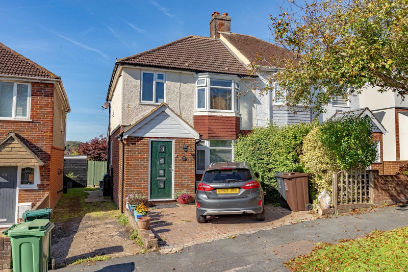 Sanyhils Avenue, Brighton