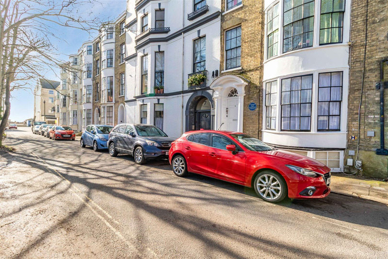 Bedford Row, Worthing