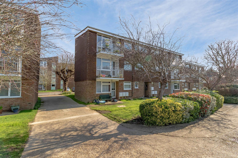Dorchester Gardens, Worthing