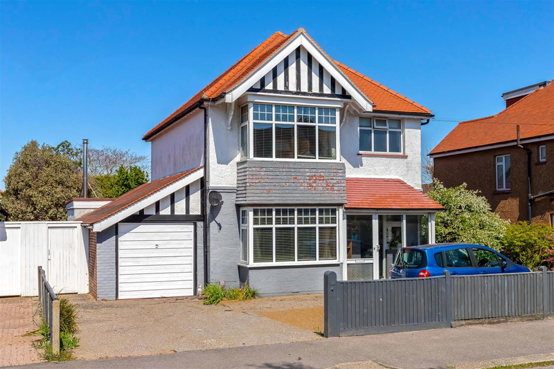 St Lawrence Avenue, Worthing