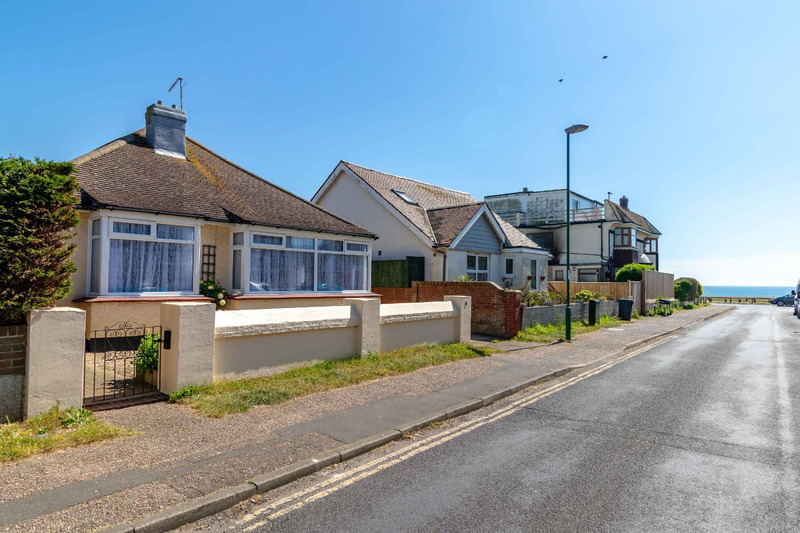 Chester Avenue, Lancing