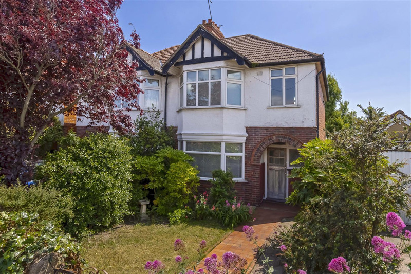 Lyndhurst Road, Worthing