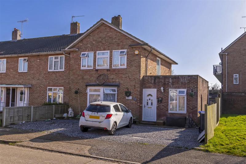 Maybridge Square, Goring-By-Sea