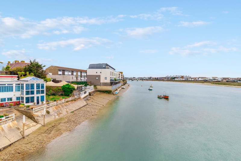 High Street, Shoreham-By-Sea