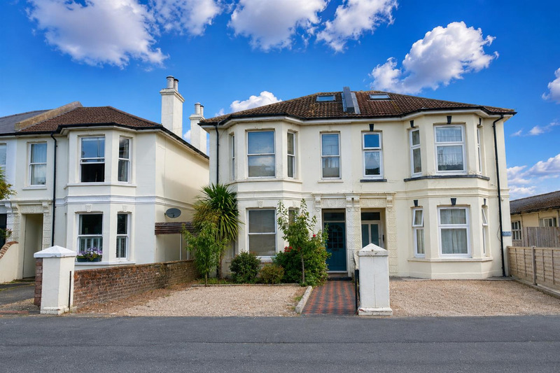 Lyndhurst Road, Worthing