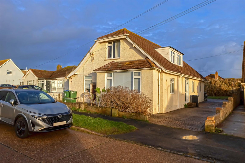Seaview Avenue, Peacehaven