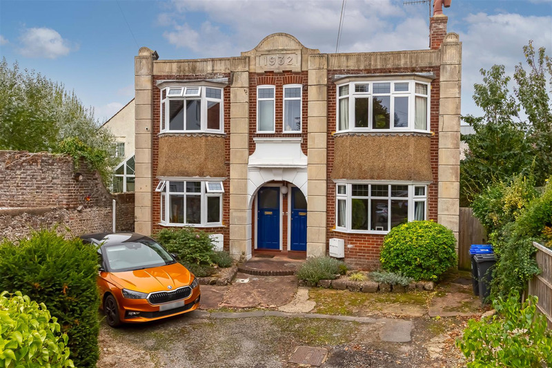 Cambridge Road, Worthing